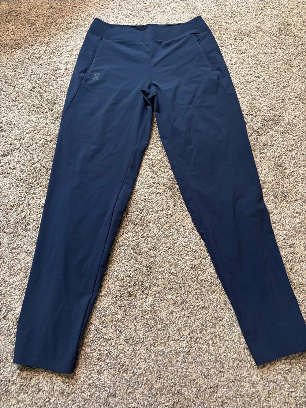On Clouds Lightweight Pants size XS - Picture 2 of 8